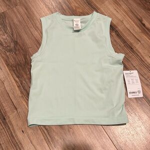 Athleta renew seamless muscle tank large in glacier